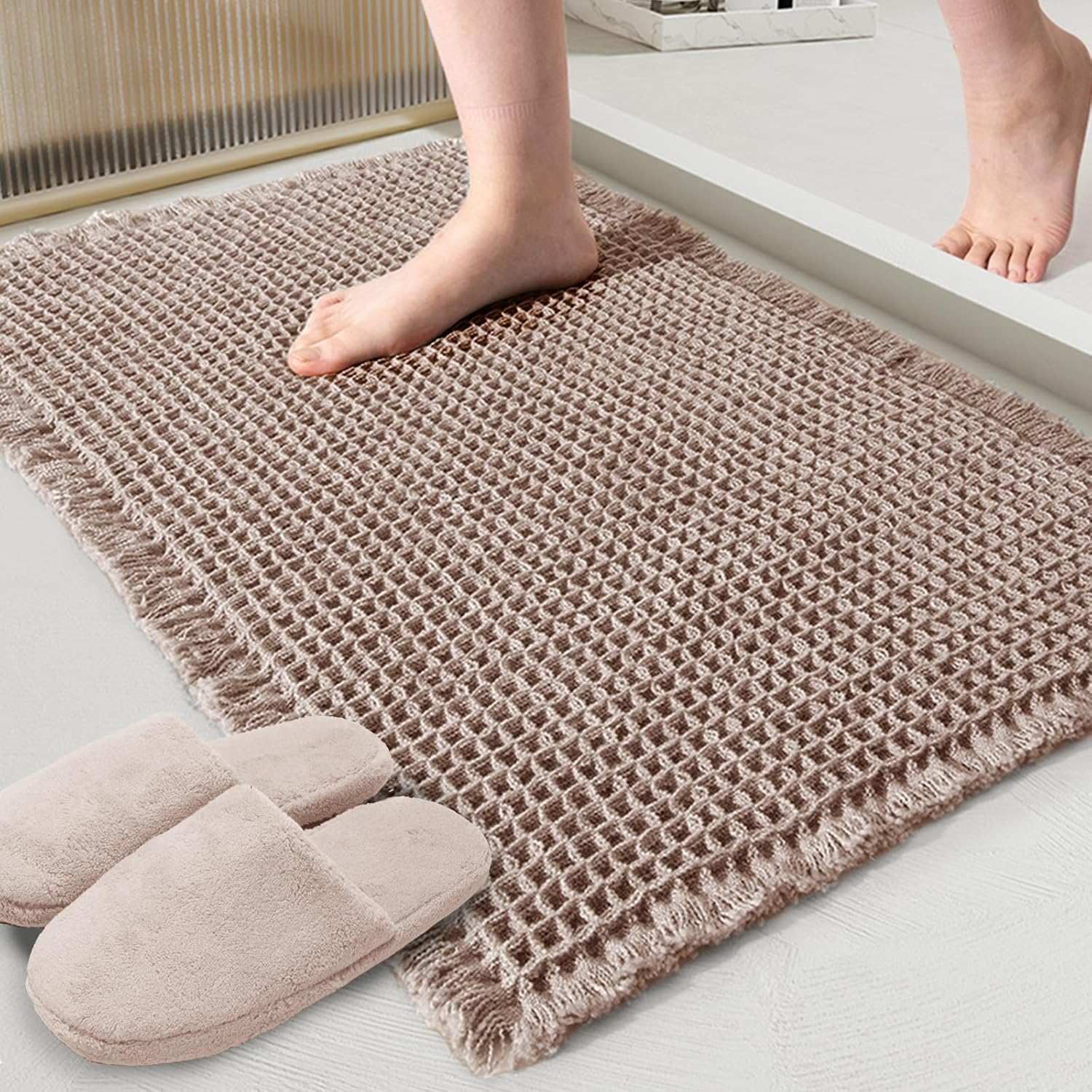 Tan Waffle Bath Mat,Super Absorbent Non Slip Bathroom Rug,Brown 18 × 30inch,Machine Washable Ultra Soft Floor Mats
