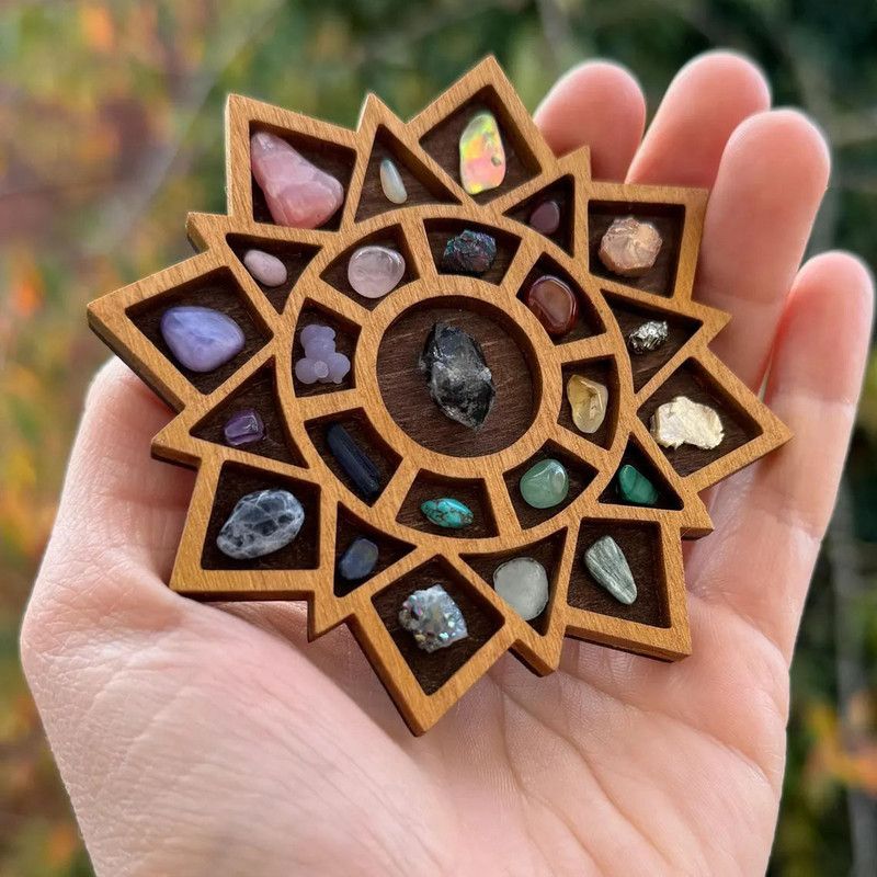 Wooden display stand for mini curiosities,Mandala — image 3