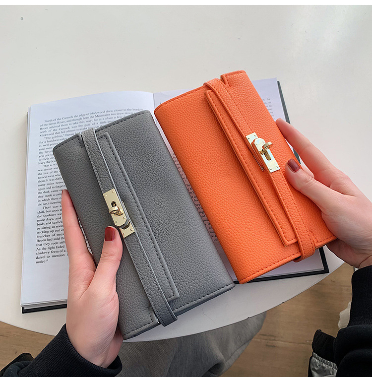 Black Elegant Women's Turn Lock Long Wallet - Black PU Leather Clutch Purse with Card Slots & Zipper Pocket — image 6
