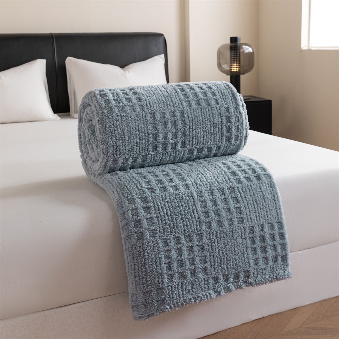 Blue-gray 180 × 200cm Thickened Double-Sided Plush Waffle Weave Throw Blanket - Anti-Static Taffeta Velvet & Flannel Fleece - Warm, Soft, Non-Shedding Blanket