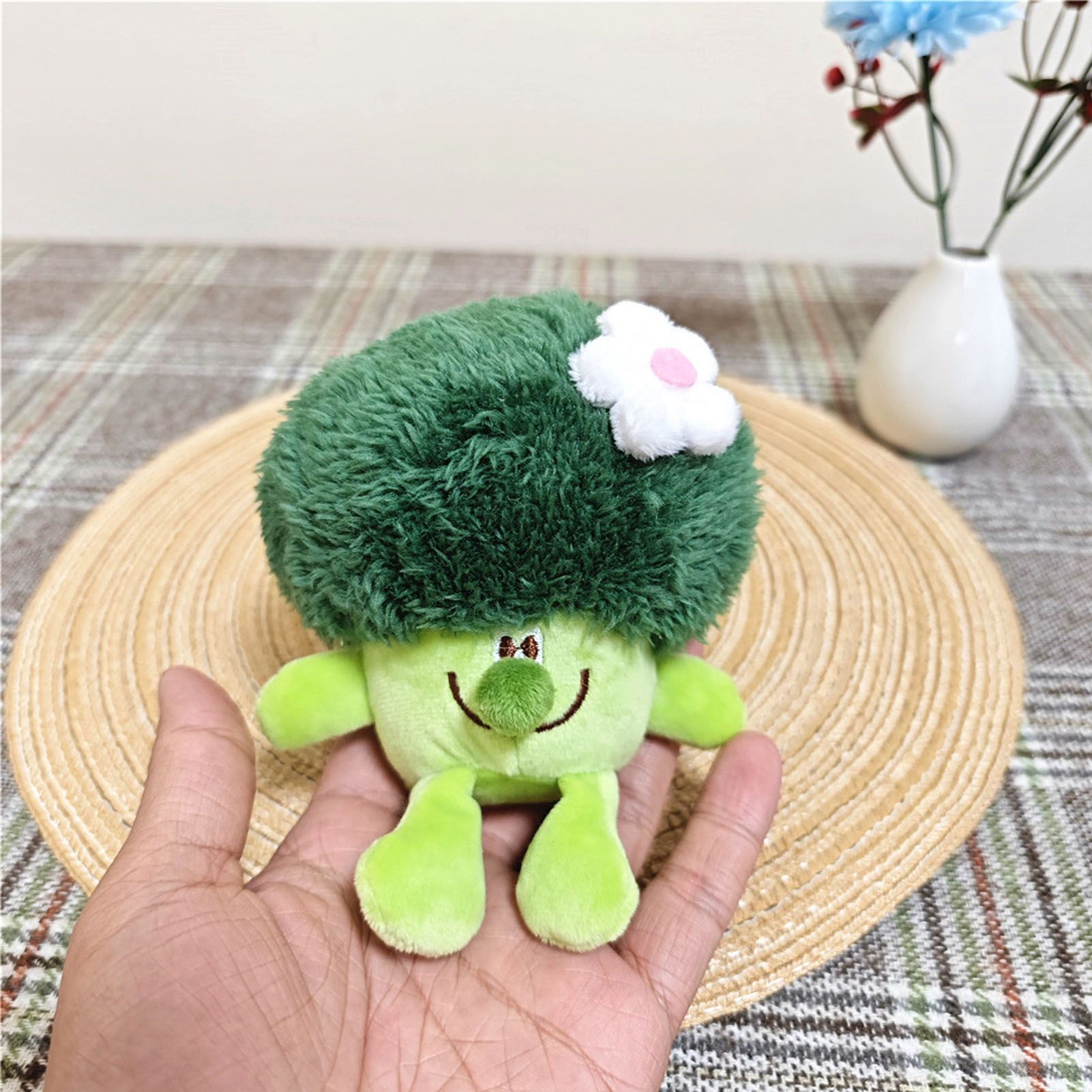 Plush Pendant Cute Broccoli Shape Stuffed Toy PP Cotton Vegetable Pendant for Keychain Keyring Bag Large — image 5