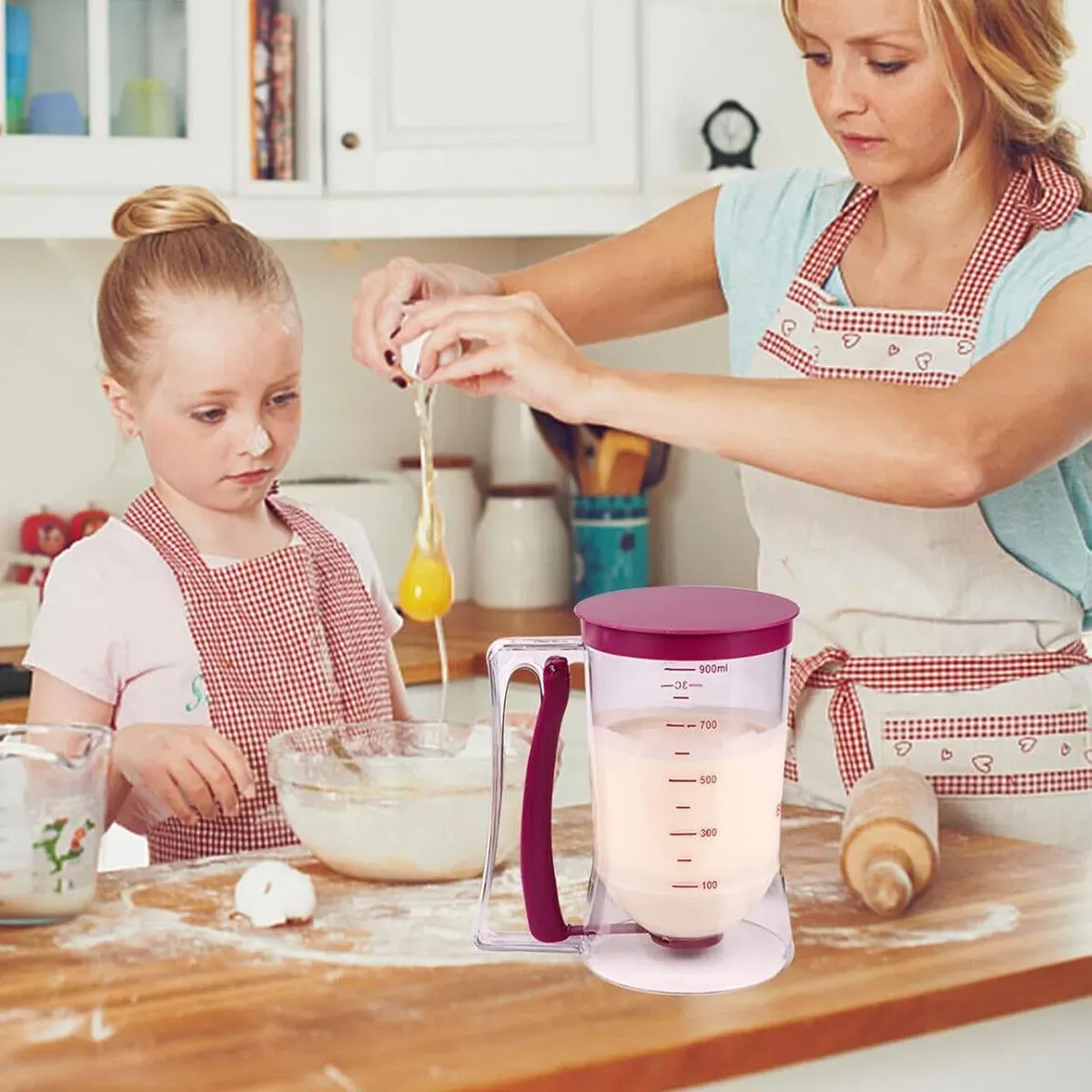 900mL Black Batter Dispenser for Waffles, Pancakes, and Cupcakes — image 2