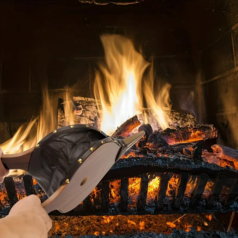 A Winter Must-Have? Vintage Wooden Bellows Become TikTok's New Favorite, Going Viral for Both Fireplace and Camping Use โ image 4