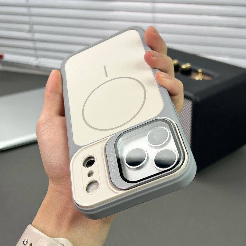 transparent phone case, magnetic phone case, animated phone case, phone accessories, phone protection, Australia phone case - Black - Size iPhone 15 Pro — image 6