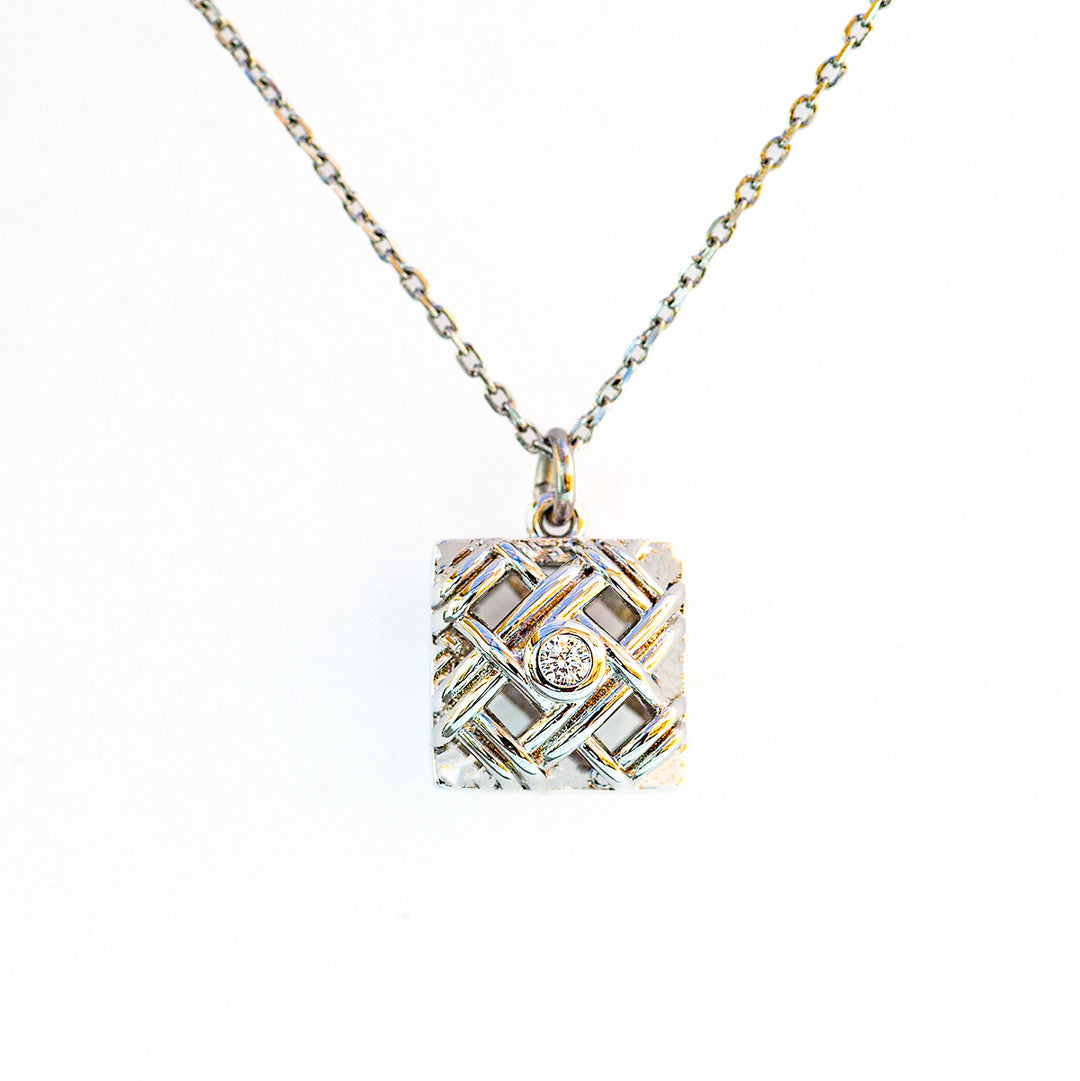Gift Box - Chest White Gold Aroma Necklace + Purify Oil Blend — image 2