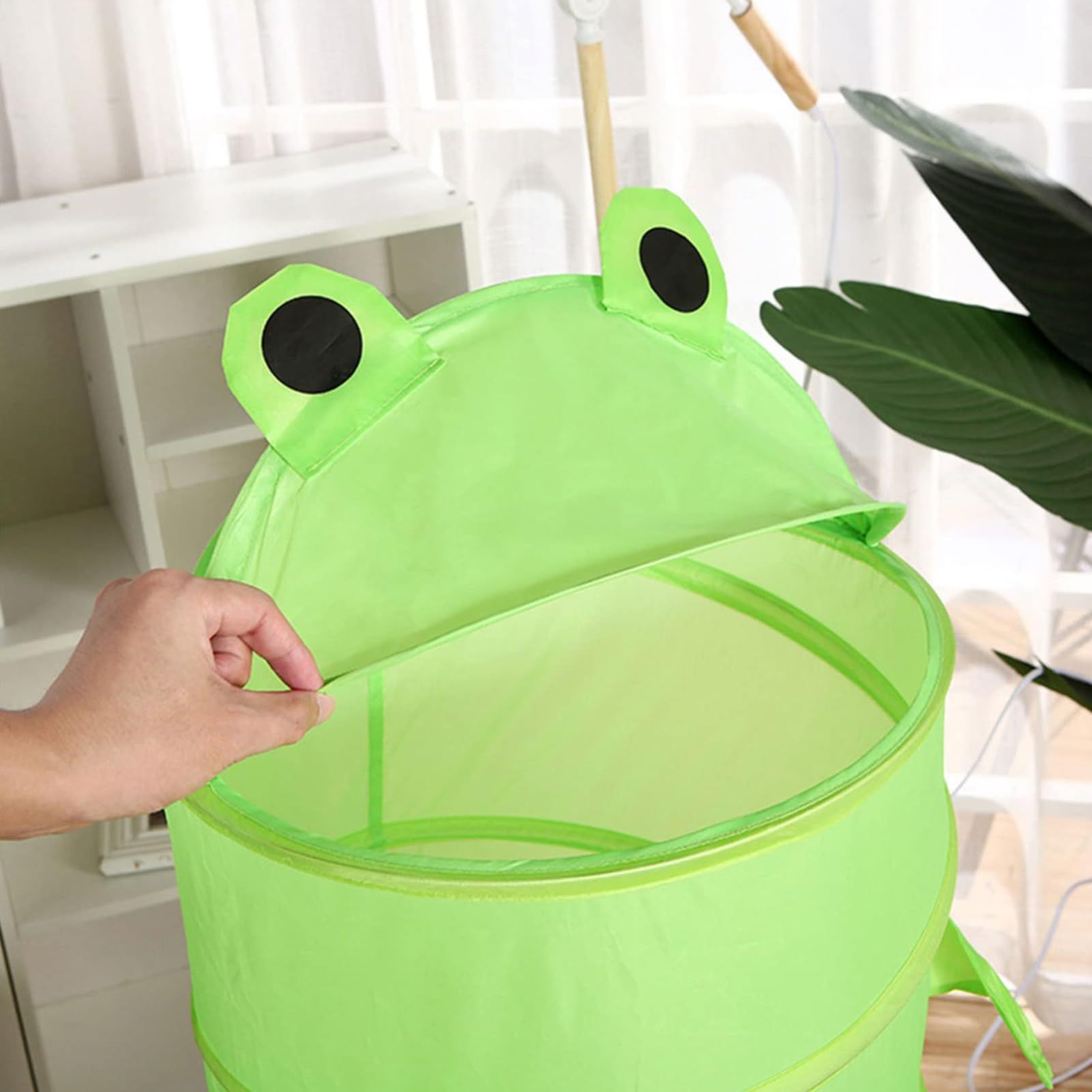 Frog Shape Collapsible Laundry Hamper Bucket Sundries Storage Baskets Clothes Storage Basket Bathroom Laundry Basket — image 4