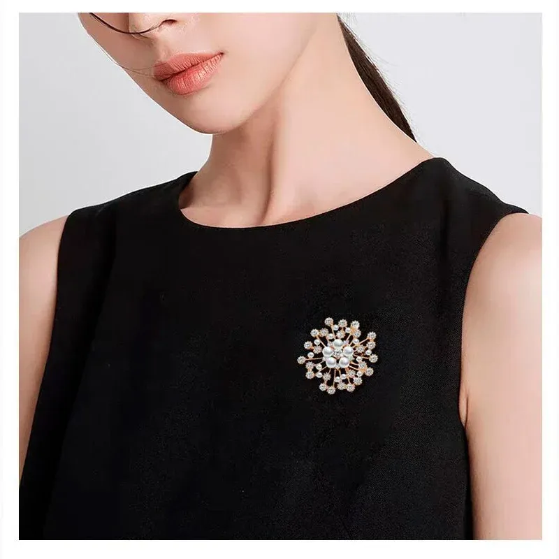 Snowflake Imitation Pearl Brooch Rhinestone Metal Alloy Pin For Coats Dresses - Sliver β image 6