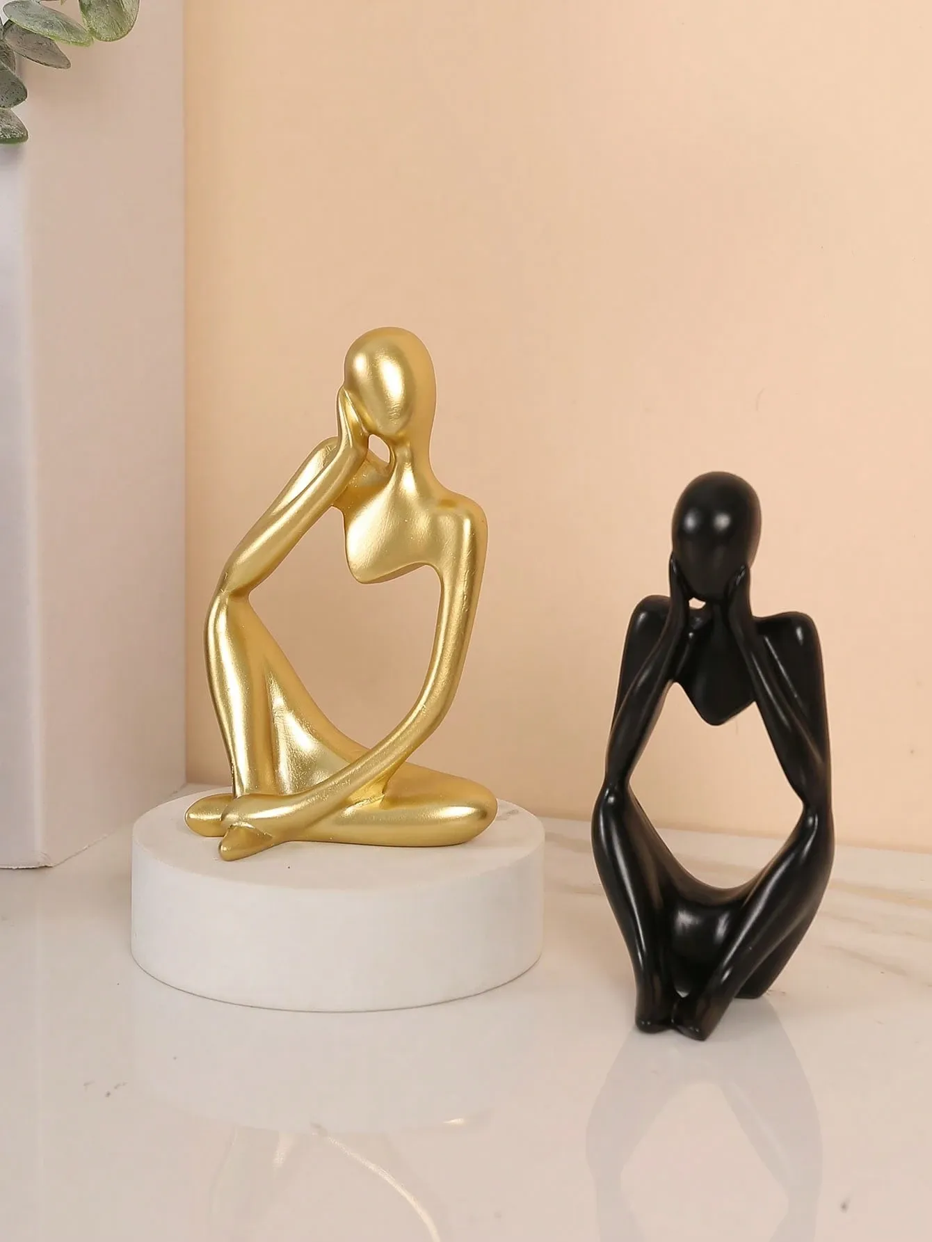 1pcs Thinking Pose Figurines Room Decor Bedroom Decor Black Perfect Valentine's Day Gift — image 4