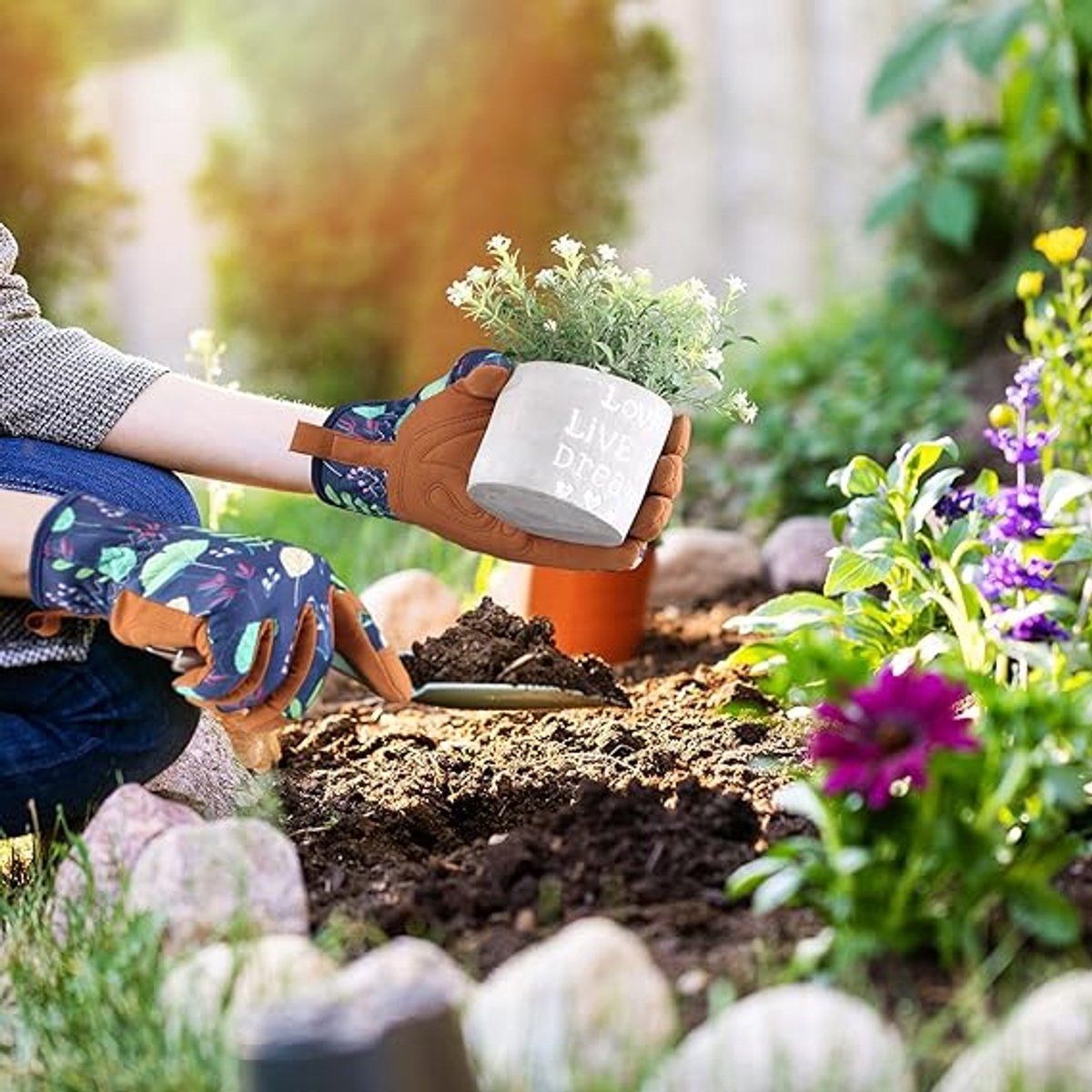 Leather Garden Gloves for Women — image 2