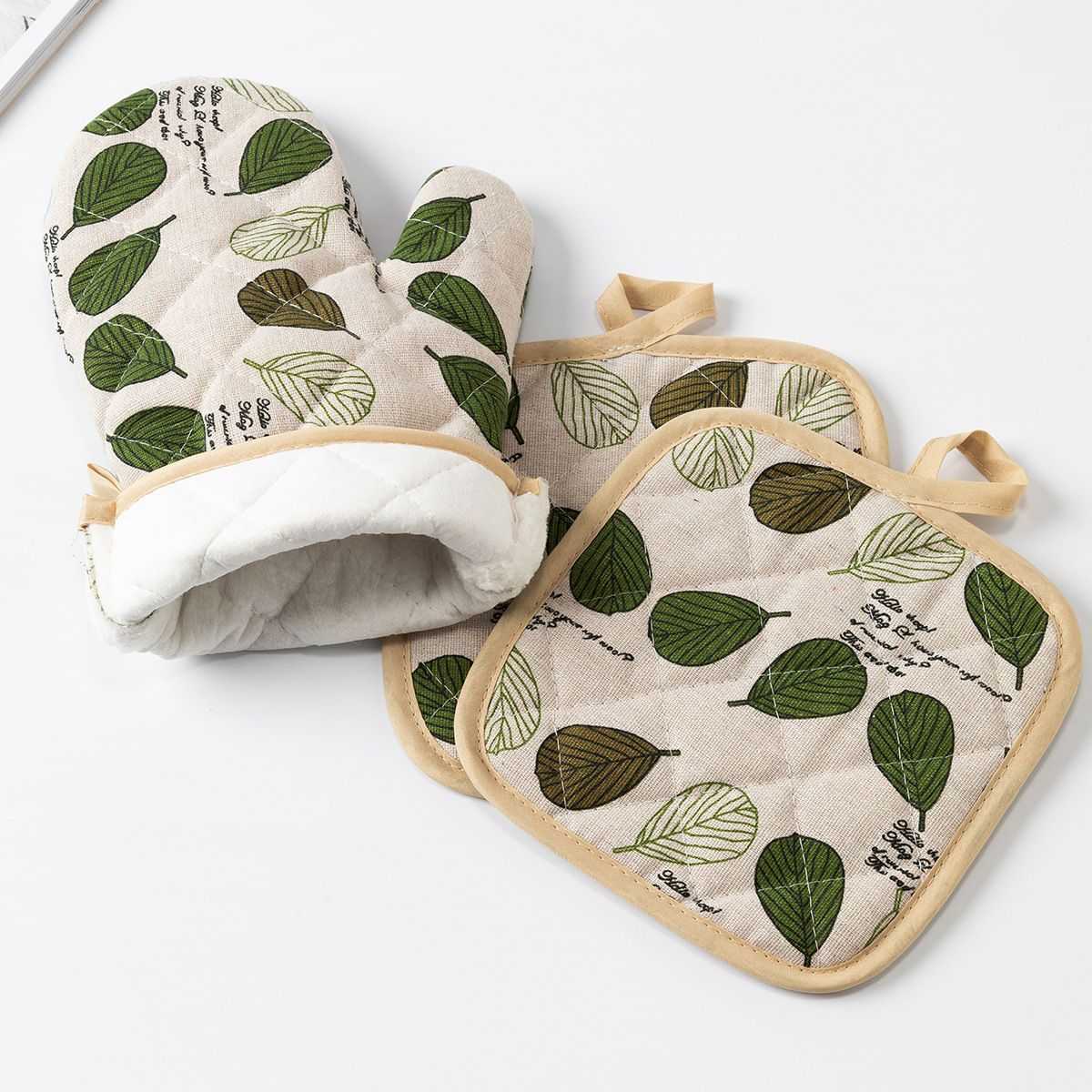 4Pcs Set Oven Mitt Set – Microwave Oven Gloves Heat Resistant, Modern Kitchen Tools for Handling Hot Pots & Pans, Festive Holiday Cooking Gifts, Home Kitchen — image 3