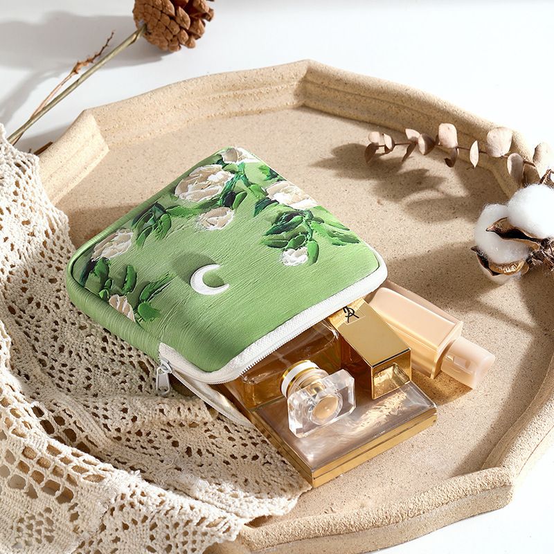 White Rose Makeup Bag Large Capacity Portable Storage Standard edition: moonlit white rose โ image 5