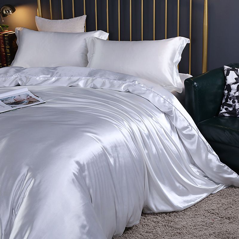 Shurui Silk Four Piece Set 150x200cm 2.0 meters bed sheets [quilt cover 220x 240cm] — image 4