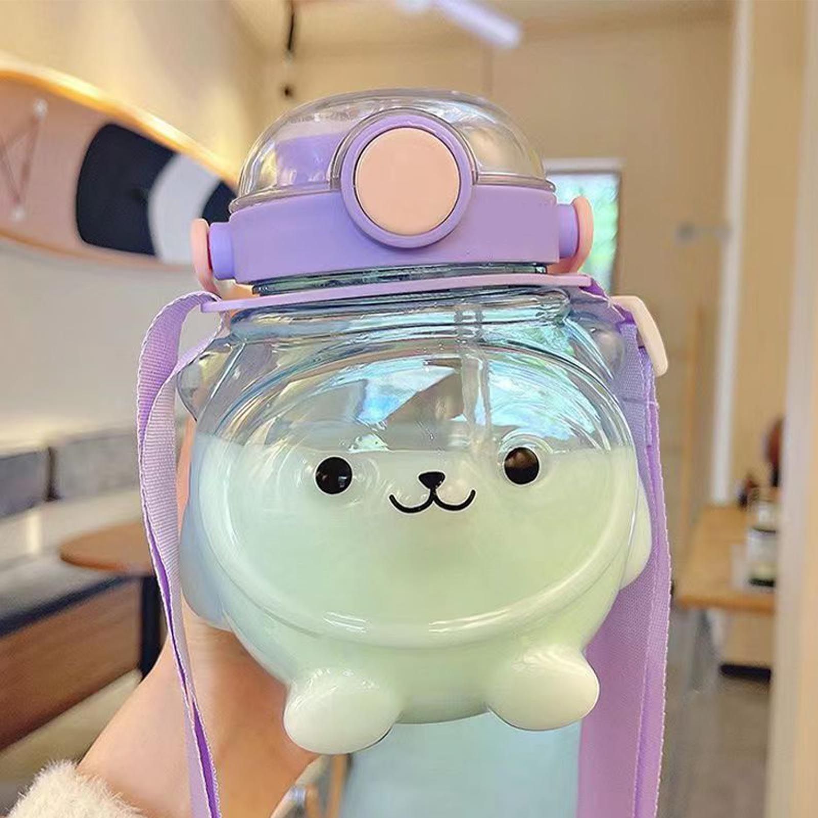 Large Water Bottle 1000ml Cartoon Bear Shape Portable Drinking Bottle with Straw Strap for Summer Purple — image 5