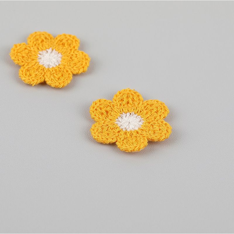 40 Pieces Crochet Flower Applique Small Yarn Sew on Floral Patches Embellishment for Sewing Craft Doll Scrapbooking Hair — image 3