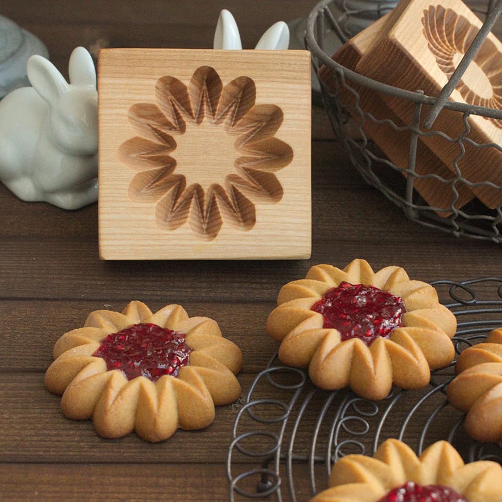 Wooden Cookie Biscuit Mold, 3D Baking Mold, Embossing Craft Decorating Baking Tool, Kitchen DIY ( 10 * 2)