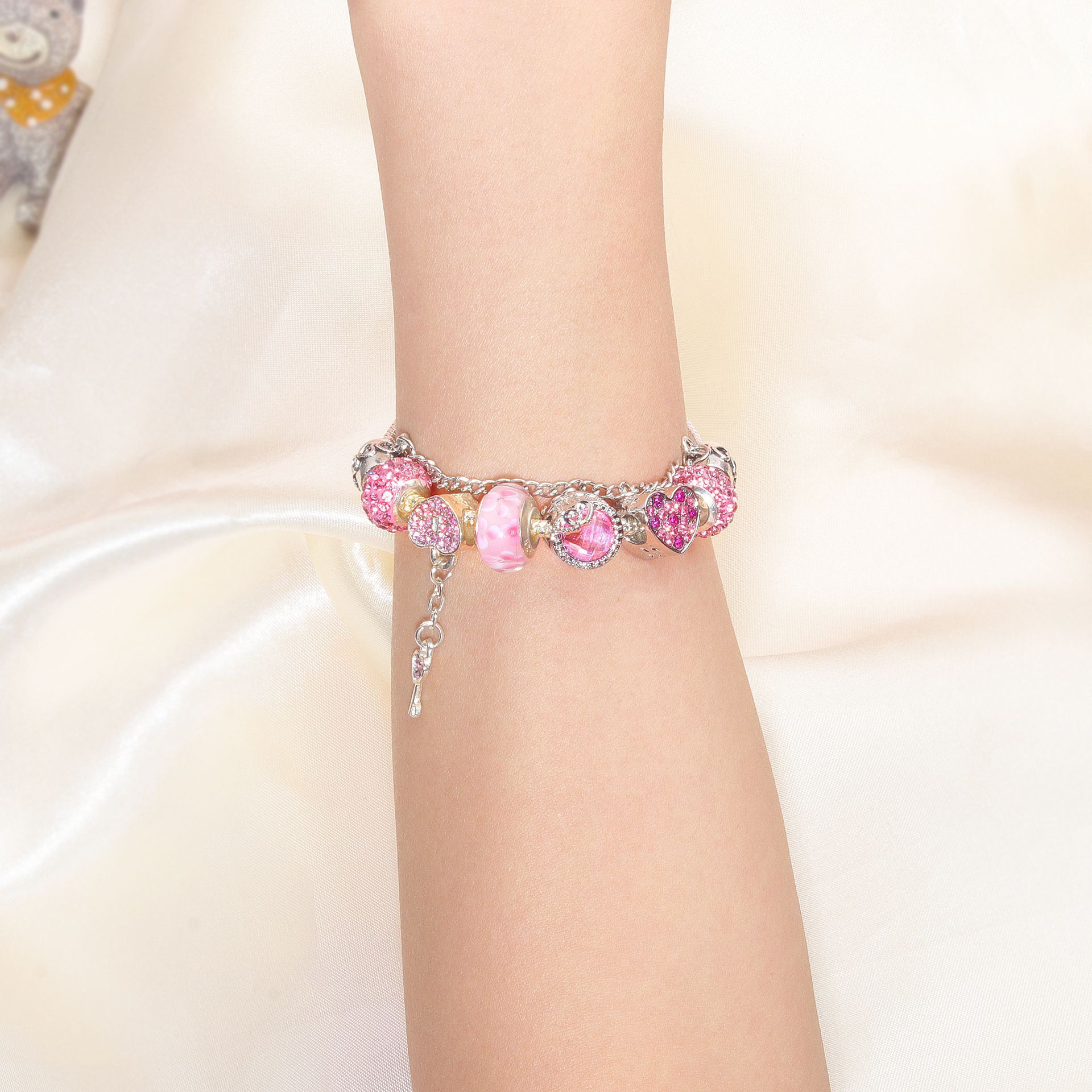 Classic Rhinestone-Inlaid Glass Bead Dreamcatcher Bracelet(pink-20cm) โ image 3