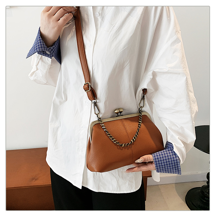 Brown Retro Women's Shell Handbag - European Style Clip Lock Closure PU Clutch/Shoulder Bag with Chain Strap โ image 2