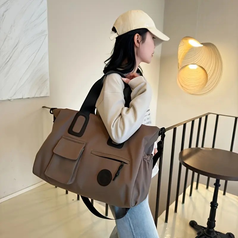 brown Large-capacity travel tote bag, lightweight carry-on luggage with shoulder strap, gym bag, portable laptop bag, ideal for short trips, hand-carry style