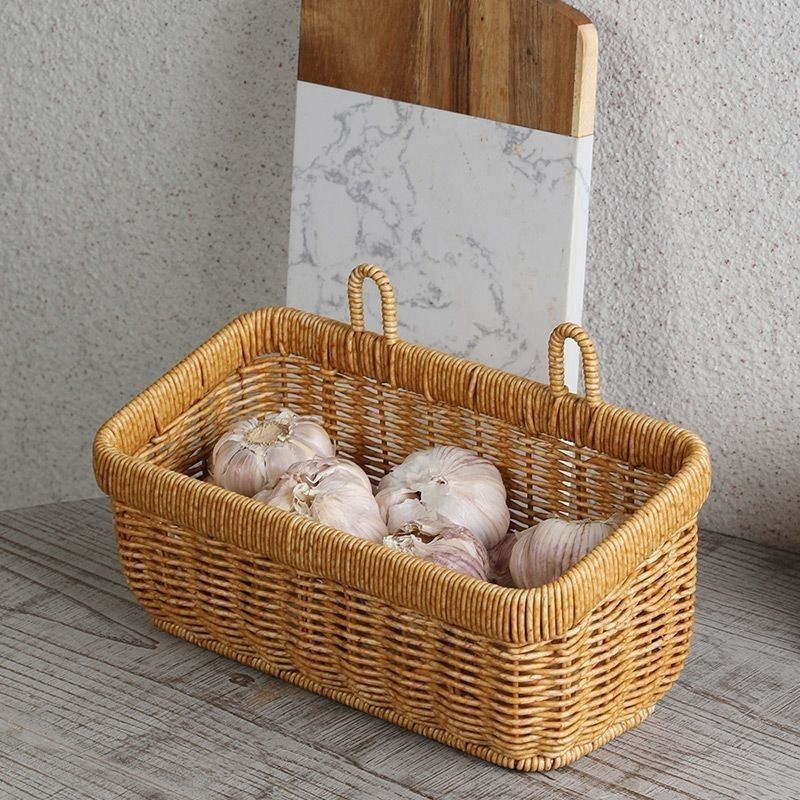 Artificial Rattan Wall Mount Storage Basket, Washable Plastic Woven Hanging Organizer for Kitchen Garlic Ginger Spice(S) — image 6
