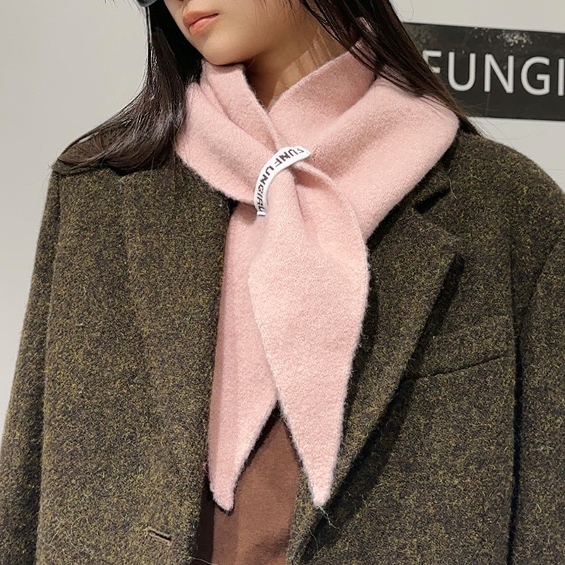 2-Piece Pink Elegant Wool Blend Triangle Scarf - Luxurious Knit Shawl for Women (39 × 110cm)