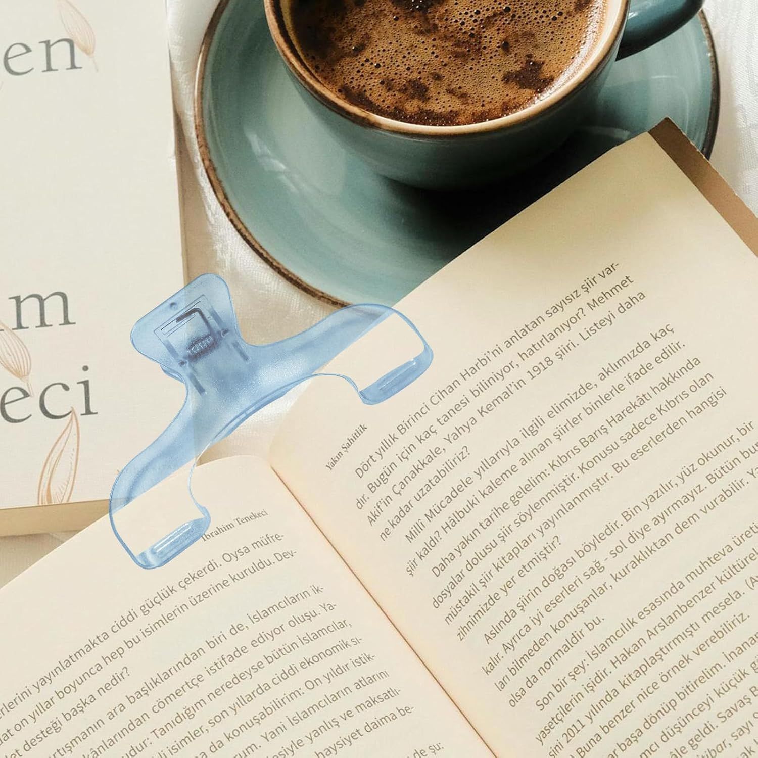 2 Pack Transparent Book Page Holder Clips, Strong Reading Thumb Clips for Holding Books Open, Portable Page Spreaders for Reading, Blue — image 3