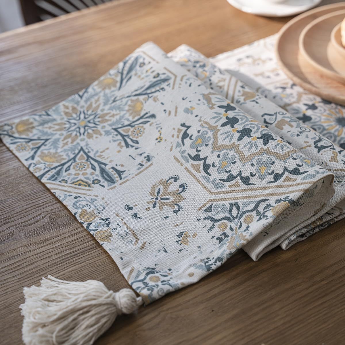 Vintage Tile Print Table Runner with Tassels Farmhouse Rustic Table Runner for Kitchen Dining Party Home Decoration 33*160cm