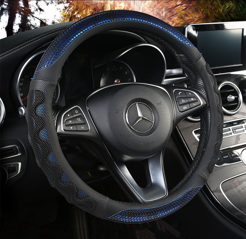 Car Steering Wheel Cover (38cm)- 3D Honeycomb Breathable Mesh - Anti-Slip Sweat-Absorbent Grip for All-Season Driving, Black and Blue โ image 4