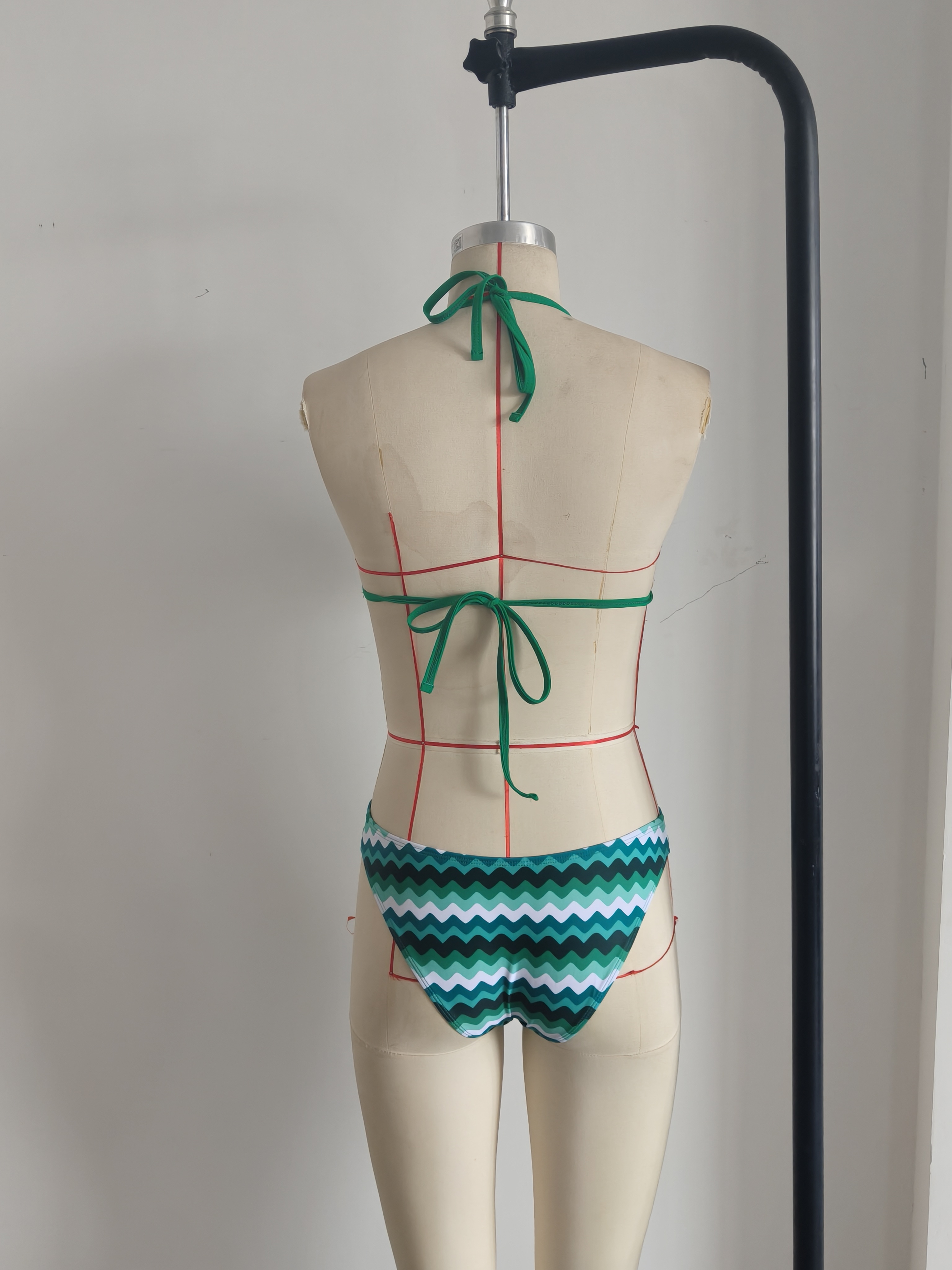 Lake Blue Halter Neck Swimwear with Wave Pattern for Women Size M โ image 6