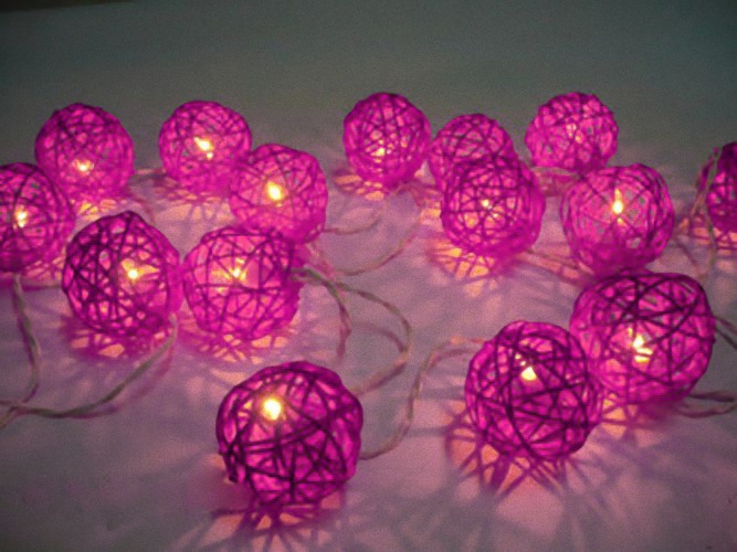 1 Set of Pink 5cm Rattan Cane 50 Ball Battery Powered LONG 5m String Lights Christmas Gift Home Wedding Party Bedroom Decoration Table Centrepiece โ image 6