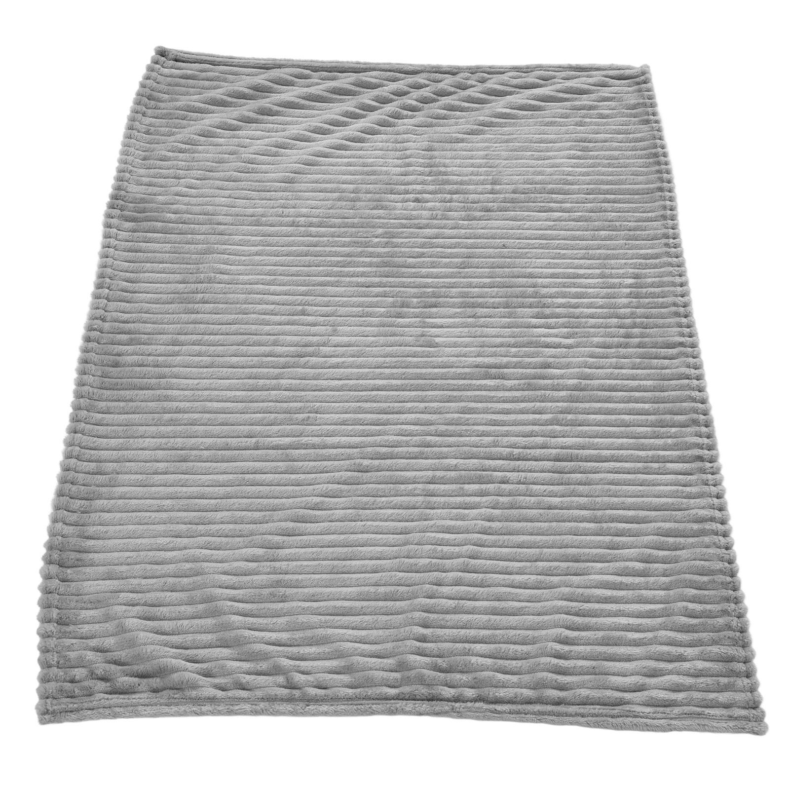 Flannel Throw Blanket Plush Fluffy Light Breathable Fine Workmanship Stylish Simple Soft BlanketGrey โ image 6