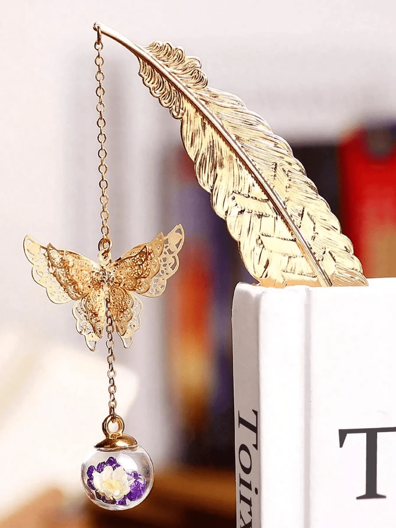 1pc Butterfly Bookmark Elegant Reading Accessories For Book Lovers Writers Readers Ideal Birthdays Graduations Valentine s Day Mother s Day Gift — image 4
