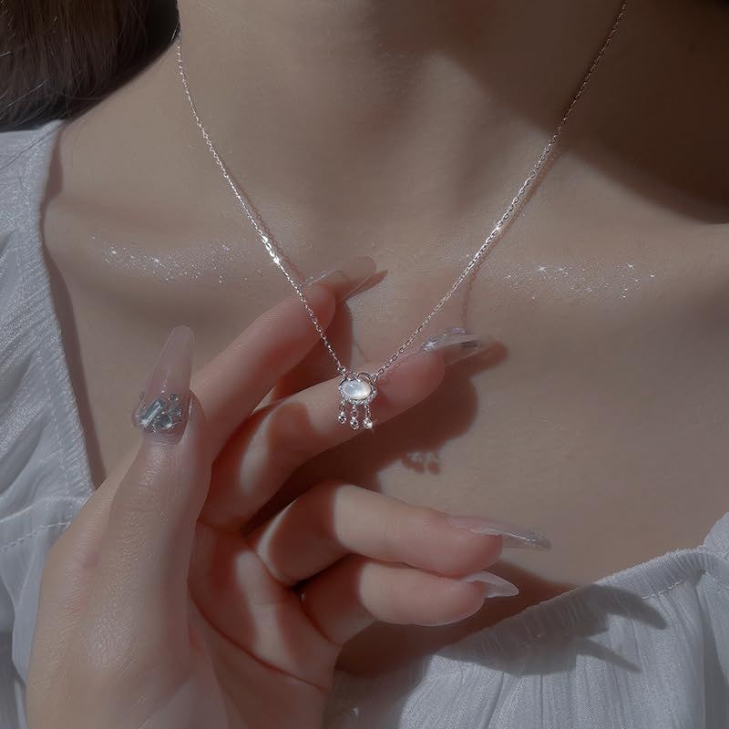 White Safety Lock Necklace Women'S Light Luxury Niche Design Sense Auspicious Clouds Longevity Lock Chain Gifts — image 3
