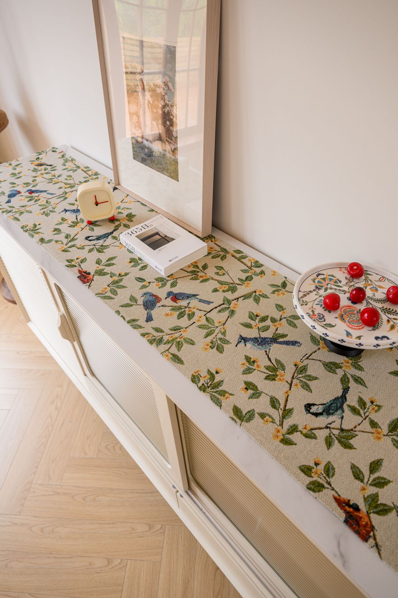 Birds & Branch Table Runner - Jacquard Woven Beige with Tassels(33 × 200CM) — image 4
