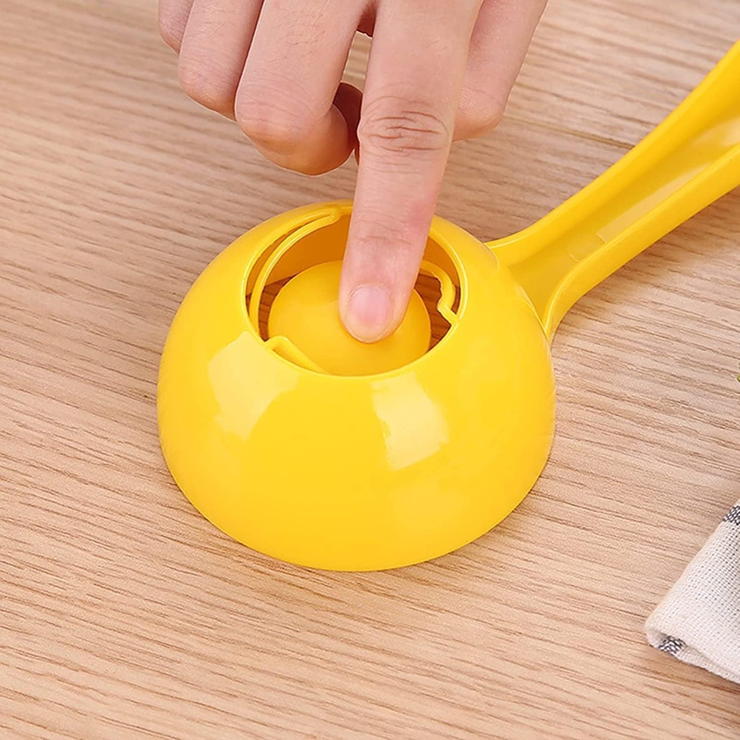 Rice Scoop Ladle Mold For Rice Ball Making, Non-stick Sushi Mold Rice Ball Scoop Rice Spatula Kitchen Utensil Yellow — image 3