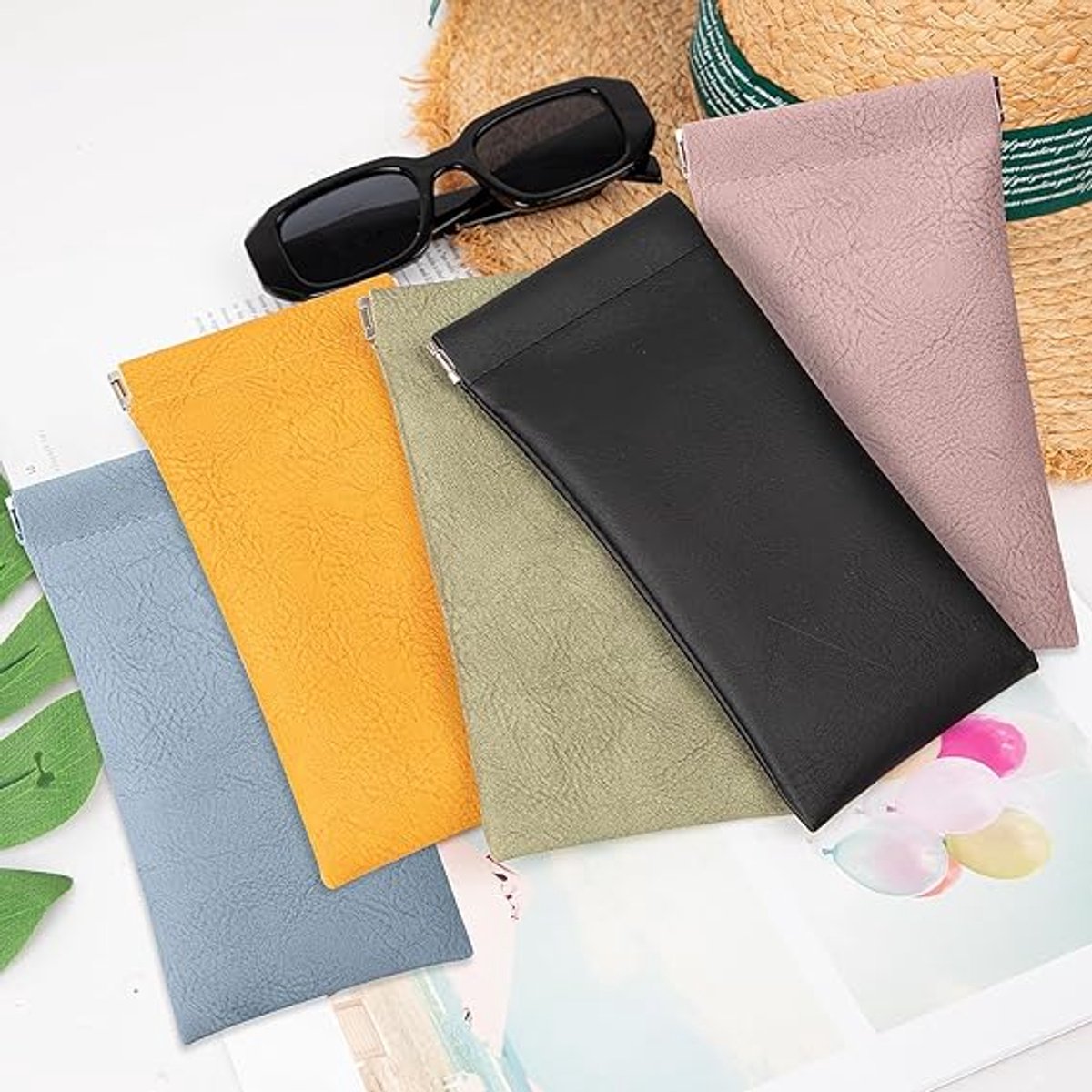 Glasses Bag - 5 pieces - Sunglasses storage case for men and women - Glasses storage bag with automatic spring bar closure - Portable - 180*90mm - Leather — image 3
