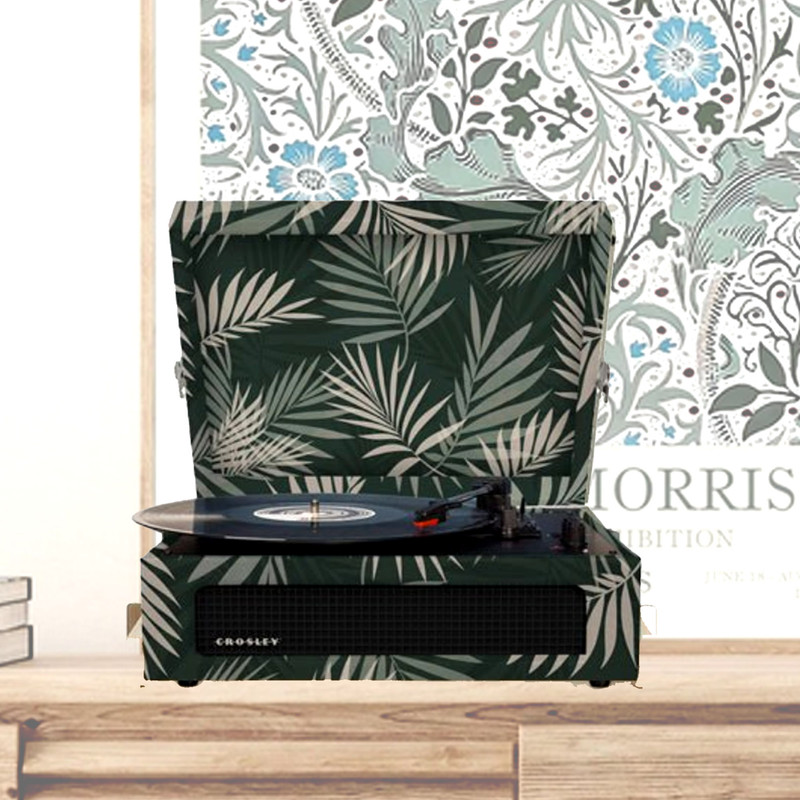 Crosley Voyager Turntable Record Player 3 Speed Bluetooth Tropical Fern Green — image 4