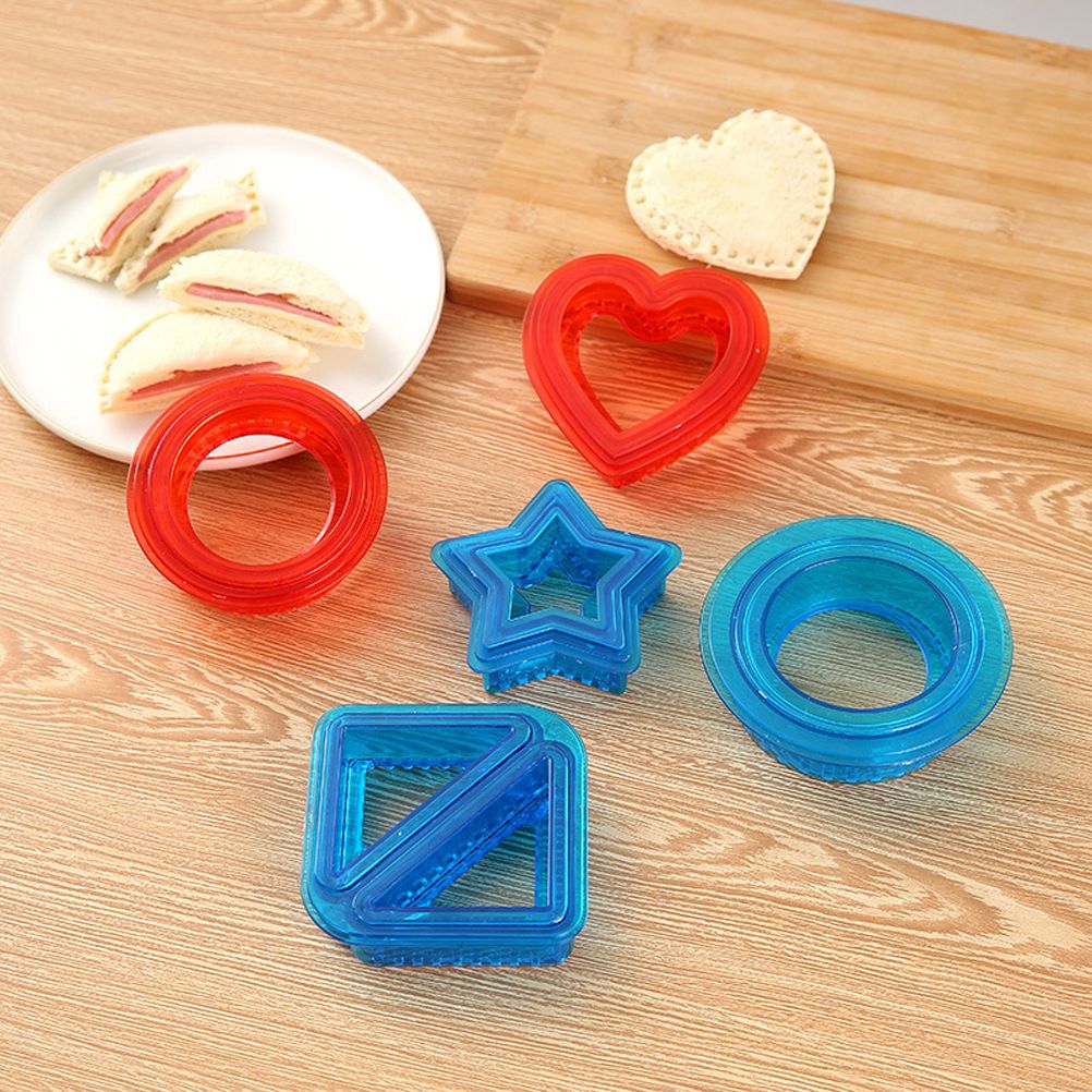 Triangle Sandwich Cutter Sealer Bread Decruster Pancake Maker DIY Cutters Bento Box Sandwich Decruster Press Mold for Kids — image 6