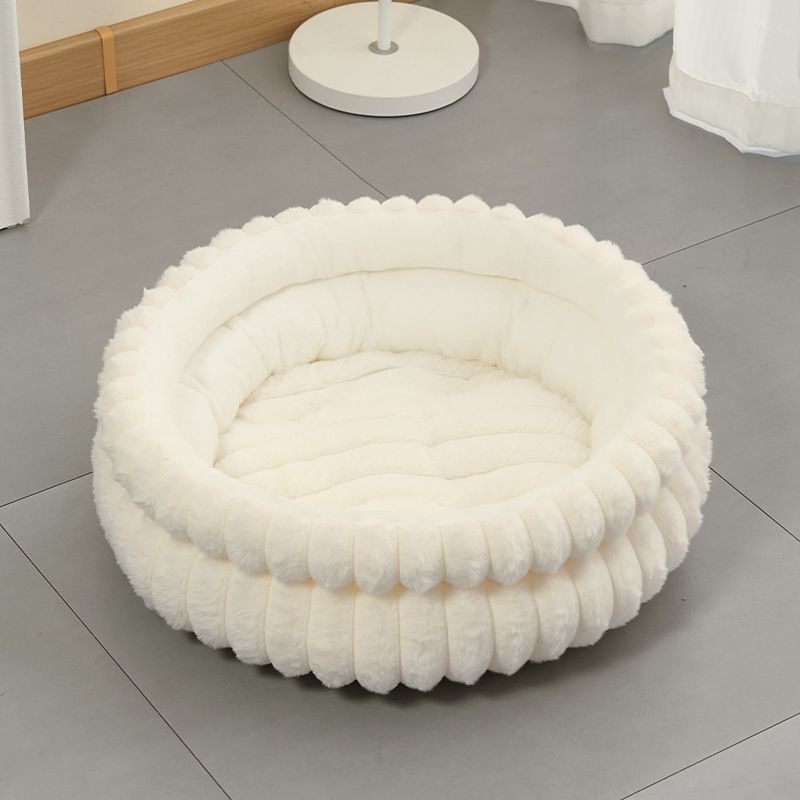 Milky White Plush Round Pet Bed with Removable Cushion, Size M, Thick Warm Dog & Cat Nest, Cosy Soft Indoor Sleeping Space for Small to Medium‑Sized