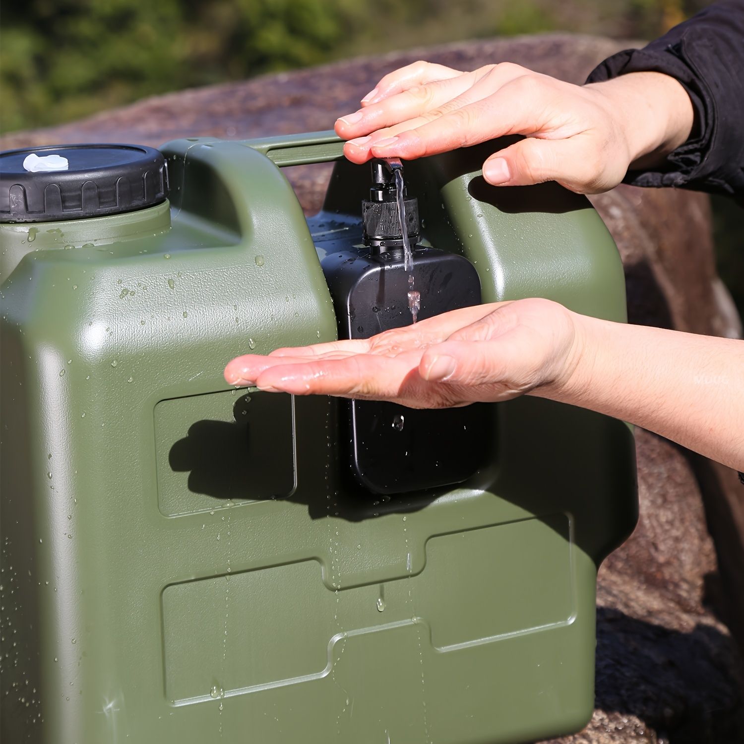 Green 20L water container, camping water storage, outdoor hydration, Australian camping gear, robust water canister, portable water tank, emergency water — image 4
