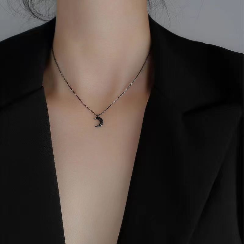 Necklace Women Alloy Bow Water Wave Chain Rhinestone butterfly necklace — image 4