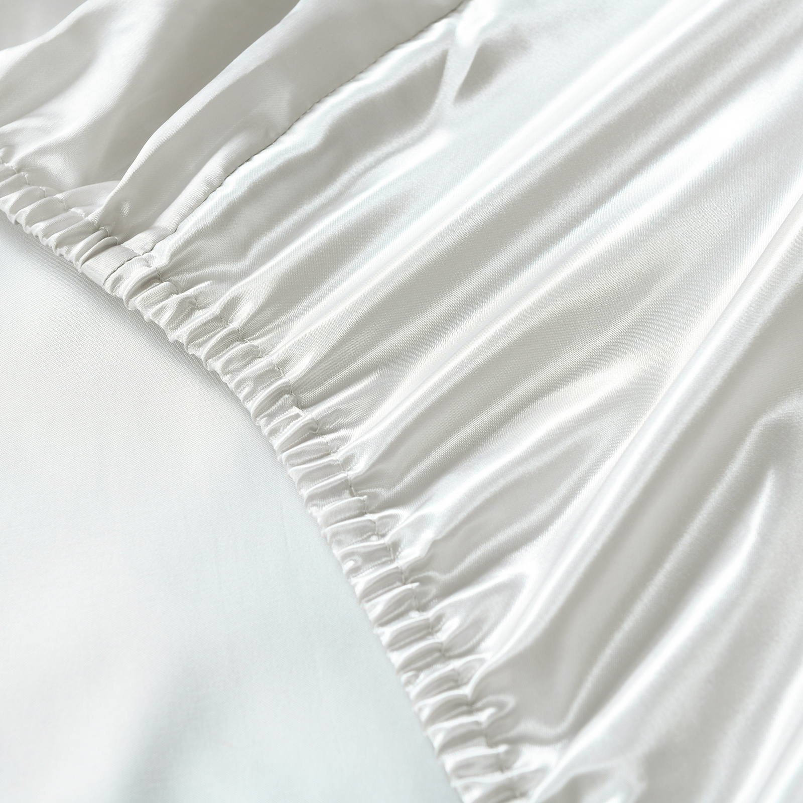 Royal Comfort Satin Sheet Set 3 Piece Fitted Sheet Pillowcase Soft - King - Silver — image 6