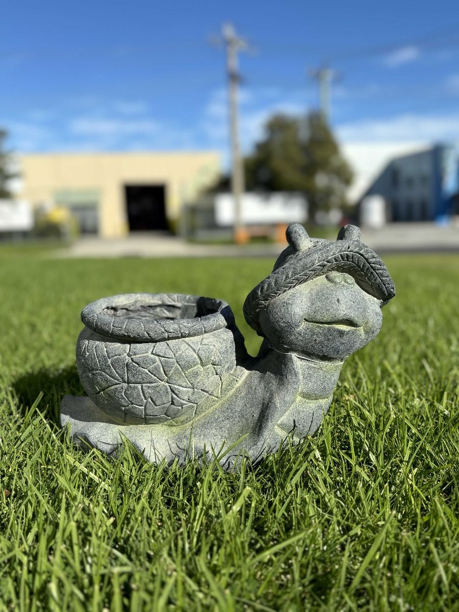 Snail with pot Planter โ image 2