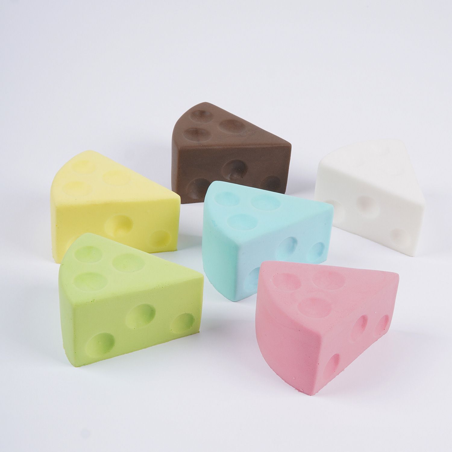 7.5cm Blue Triangle Cheese Squishy Toy — image 5
