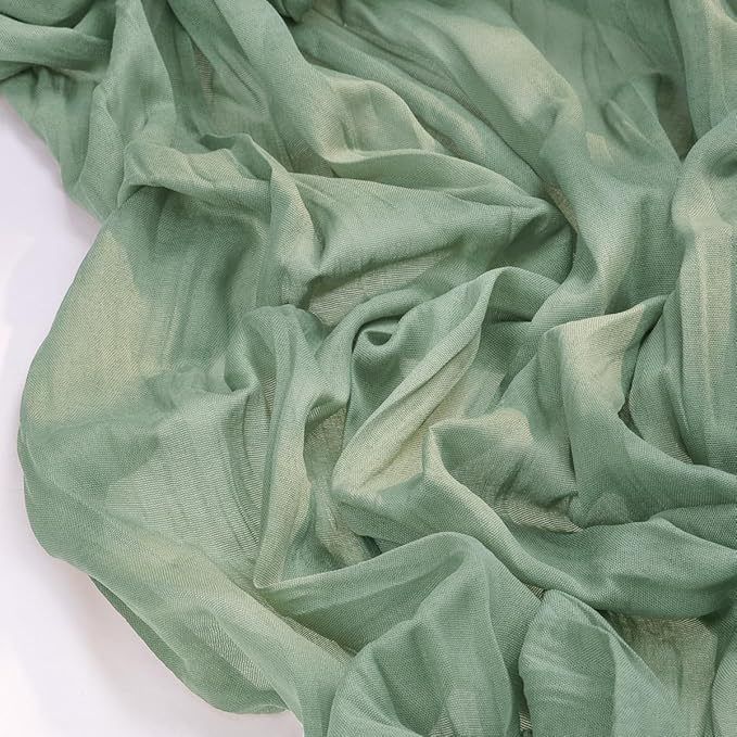 Table Runner -Grass Green 9.84ft Wrinkle Fabric Table Decor for Wedding, Party, Dessert Table and Event Decoration — image 6