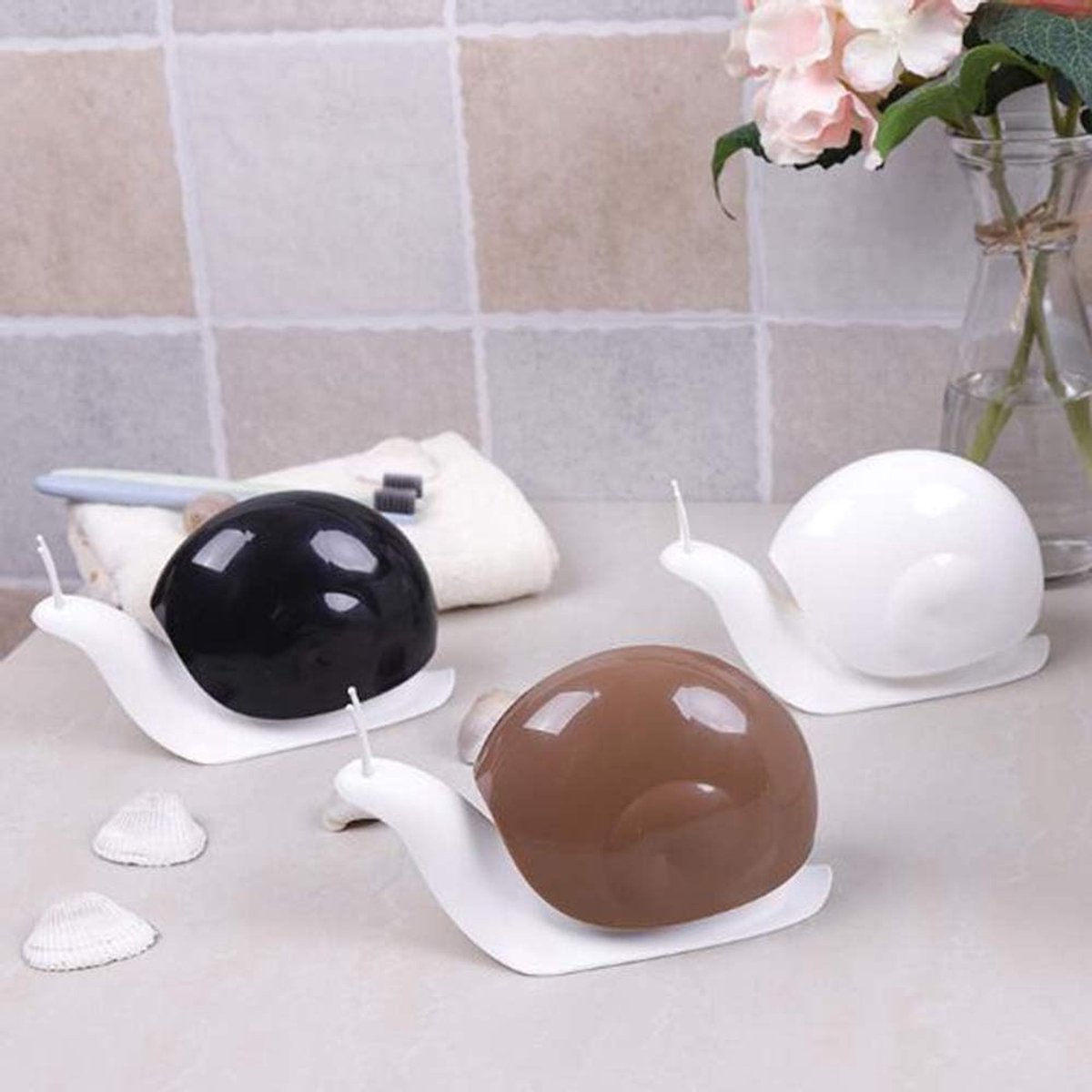 Soap dispenser - Cute soap dispenser in the shape of a snail, suitable for kitchens, bathrooms, etc. (120 ml) (brown) — image 3