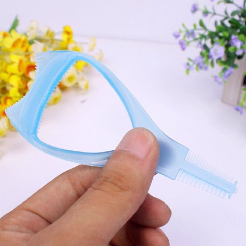 Eyelash Brush Tool,4pcs 3 in 1 Makeup Cosmetic Eyelash Tool Upper Lower Eye Lash Mascara Guard Applicator — image 3