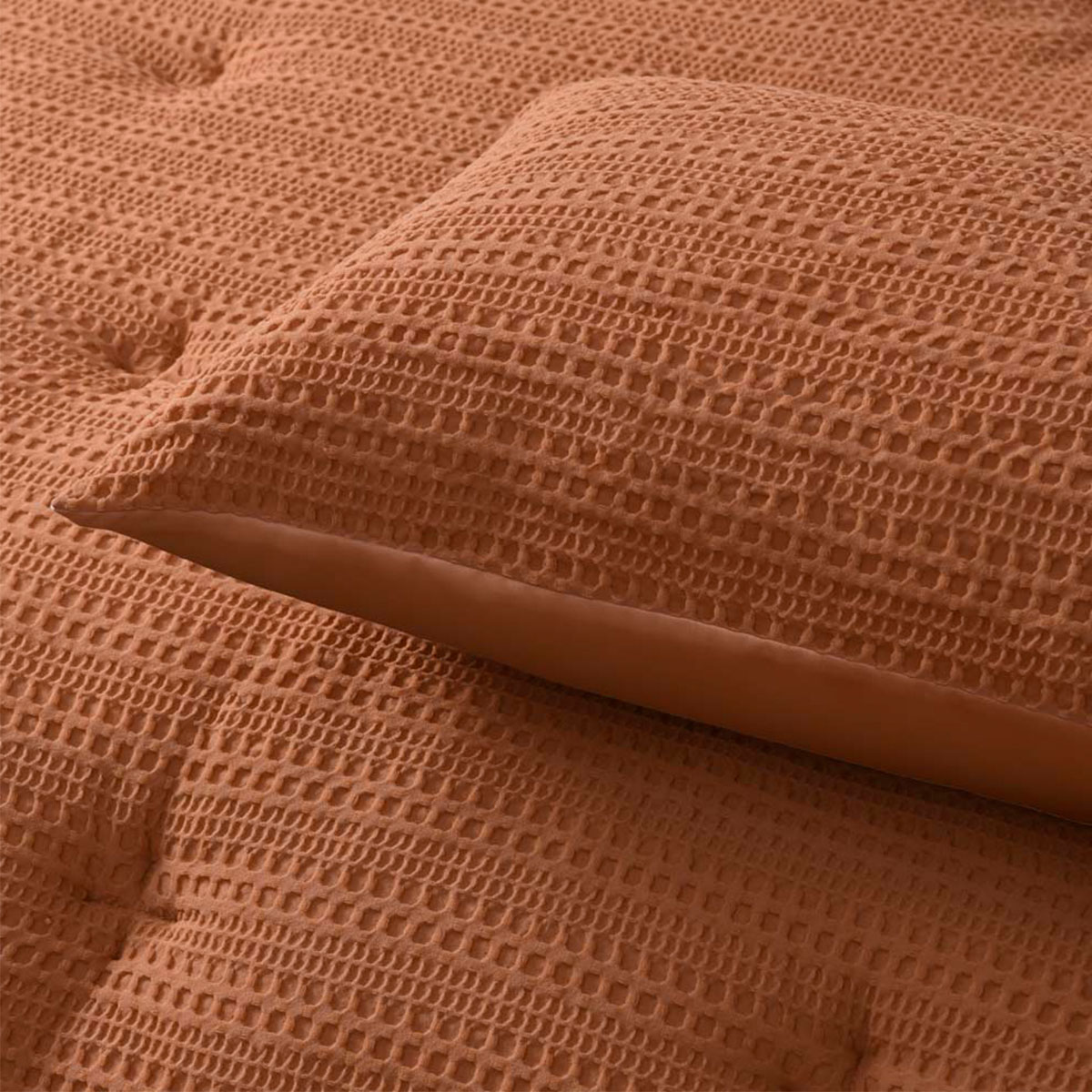 Accessorize Soho Waffle Tobacco 3 Piece Comforter Set Queen โ image 3
