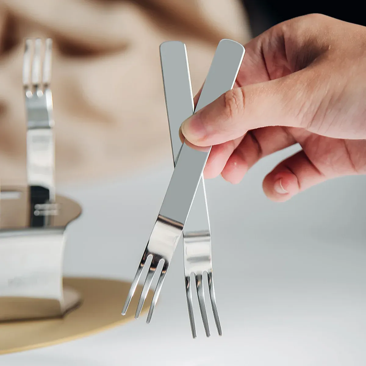 Elegant 304 Stainless Steel Fruit Forks Set of 6 For Home Dessert Cake Use - Golden — image 6