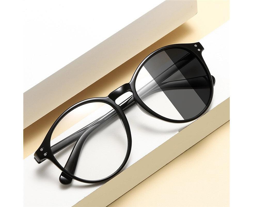 Men Women Square Classic Photochromic Polarized Glasses Men Chameleon Glasses Male Glasses Driving Eyewear — image 2