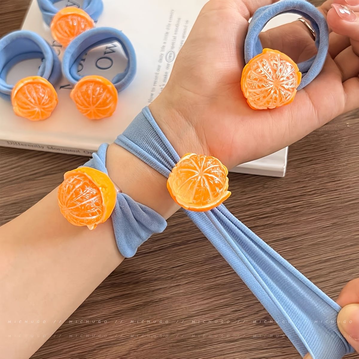 4pcs Fun Realistic Orange Fruit-Shaped Hair Ties, Cute Elastic Hair Accessories for Women's Ponytails Hair Rope — image 2